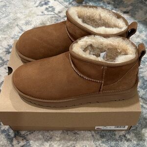 Brand new in box Women’s Uggs Classic Ultra Mini
In the color Chestnut, Size 9